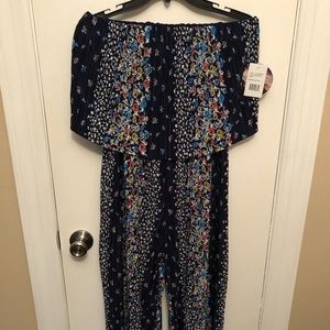 NWT Off the shoulder flower printed jumpsuit